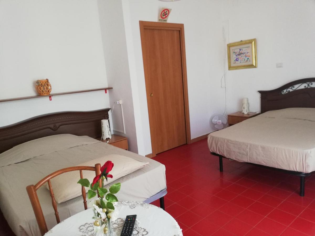 B&B Dante Матера Экстерьер фото